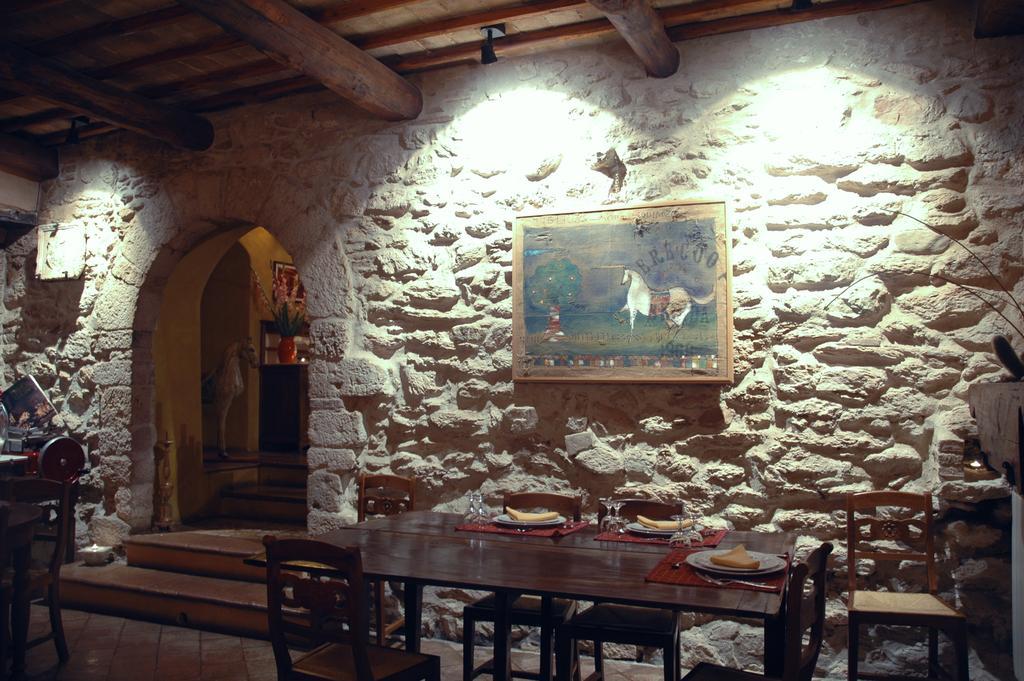 Il Giardino Degli Ulivi Castelraimondo Exterior foto